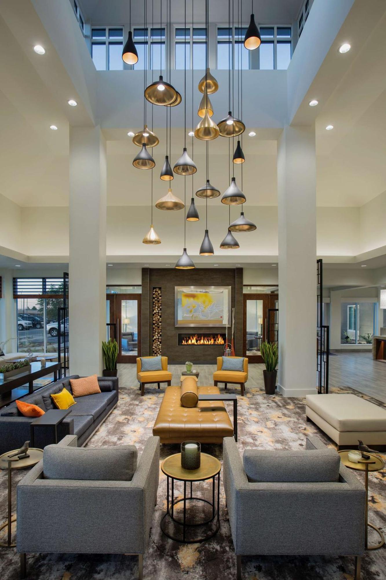 Hilton Garden Inn Lubbock Exterior foto